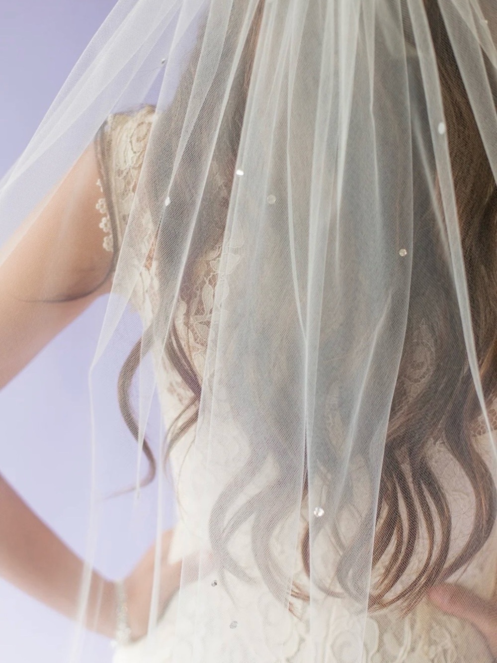 Wedding Veil for Bride Rhinestone Crystal 1 Tier Fingertip Length Bridal Veil